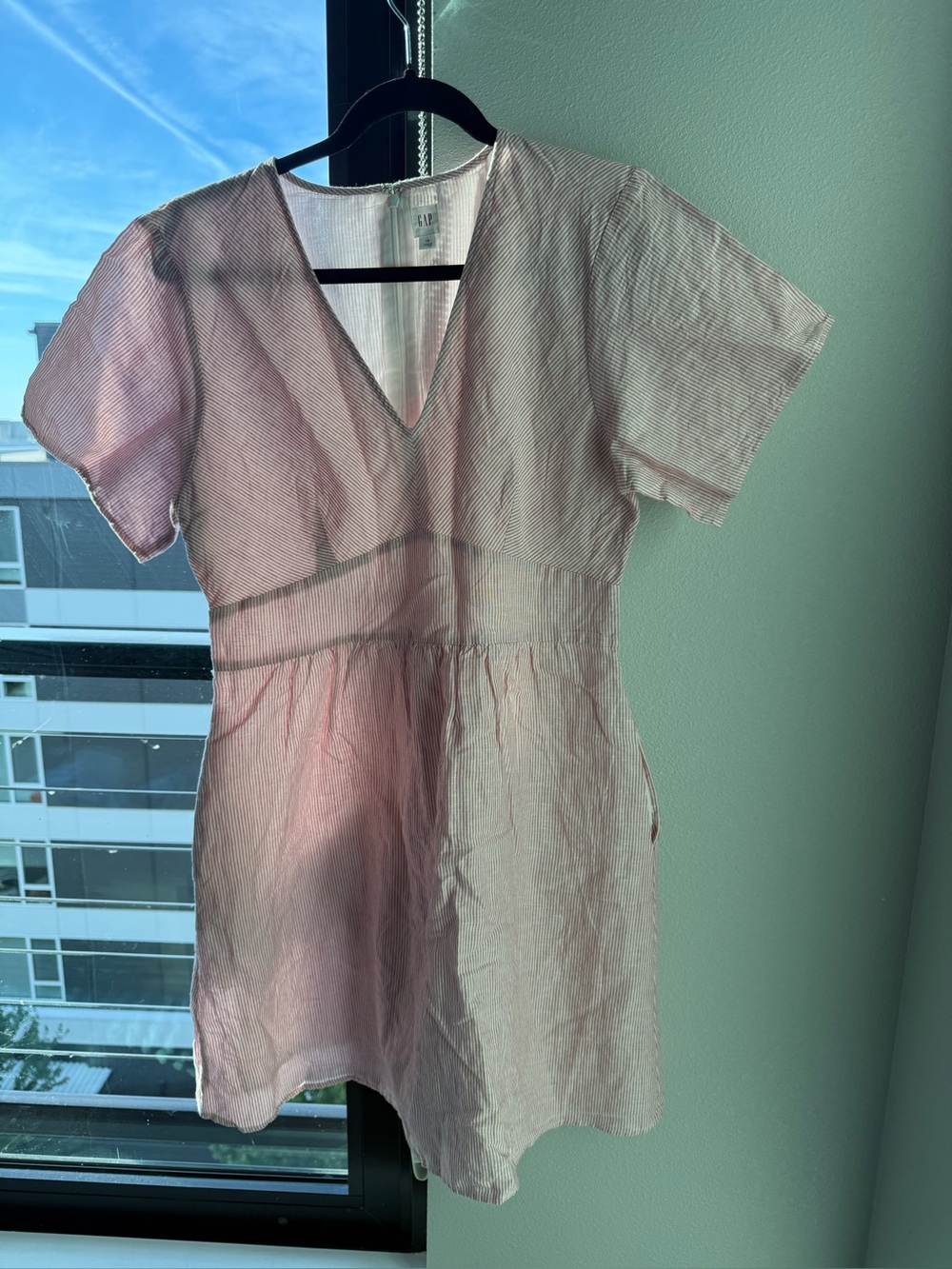 GAP Pink V-Neck Short Sleeve Mini Dress